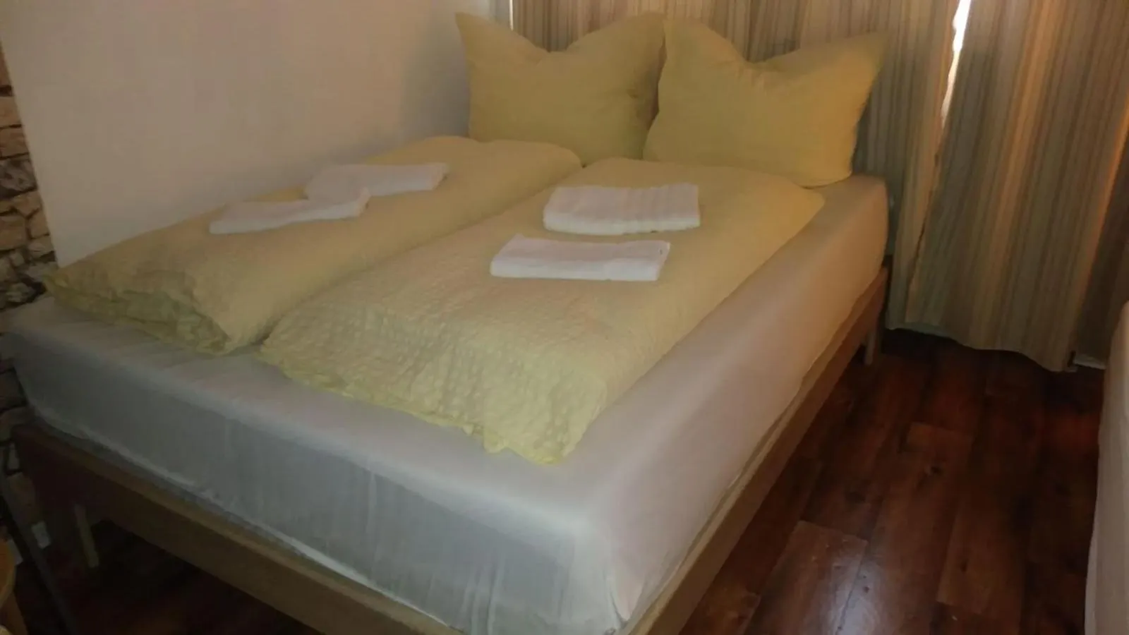 Homestay Sleep Well Rooms Stuttgart